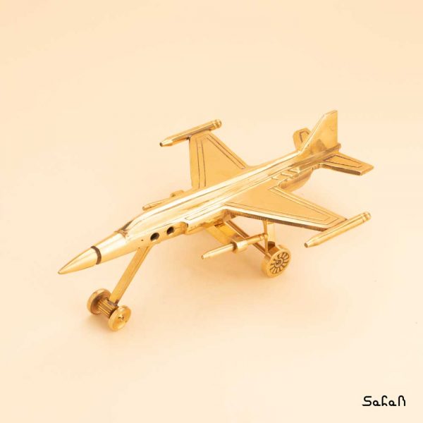 مجسمه برنجی طلایی هندی مدل هواپیما جت جگوار