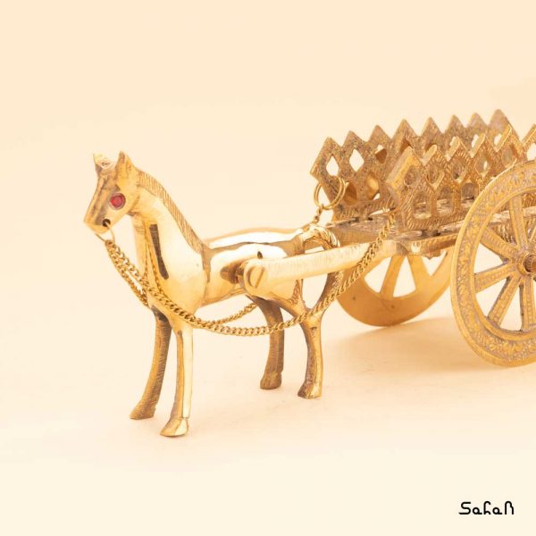 مجسمه برنجی طلایی هندی مدل گاری اسب