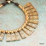 دستبند دوستی چرمی دست ساز برنجی هندی طلایی