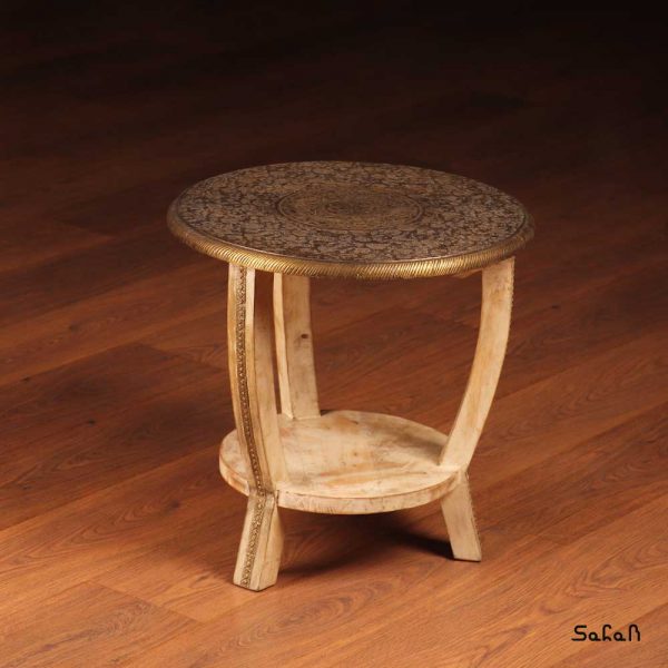 میز چوبی برنج کوب شده دست ساز