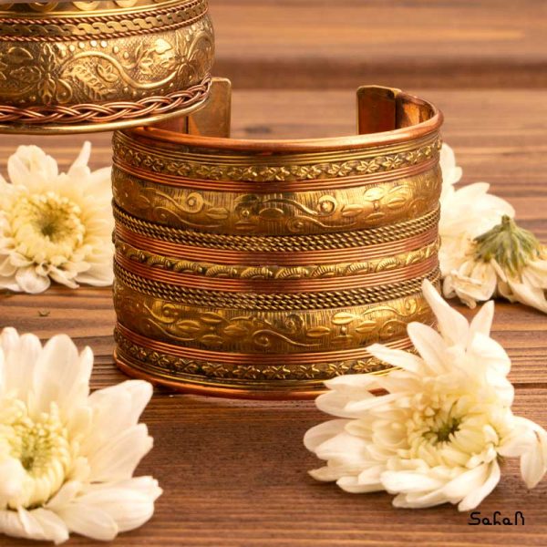 دستبند برنجی النگویی هندی طلایی
