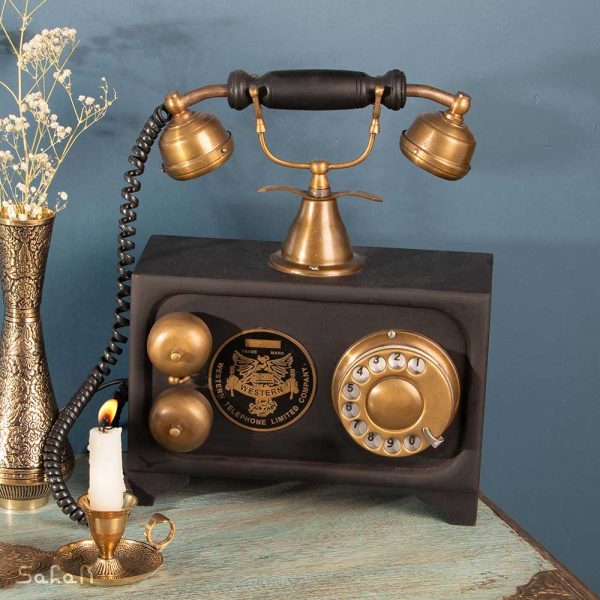 تلفن قدیمی کلاسیک دستساز هندی چرخشی