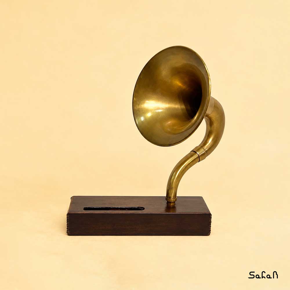 گرامافون برنجی هندی
